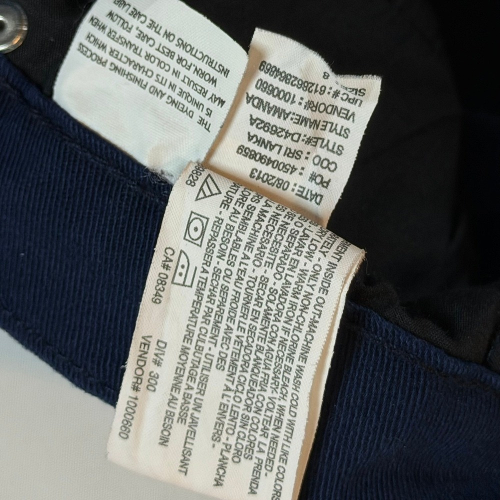 🔴 Gloria Vanderbilt  Size 8 Classic Fit Navy Blue Jeans Women's - Picture 10 of 10